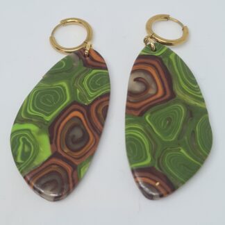 #111 - grote druppel hangers met fantastische kleuren